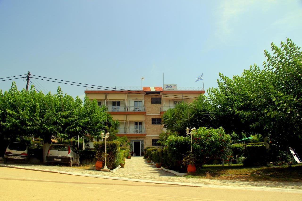 Giota Rooms Arkoudi Exterior foto