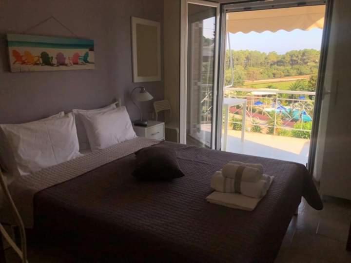 Giota Rooms Arkoudi Exterior foto